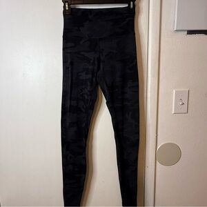 Lululemon Athletica Black Camouflage Leggings